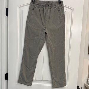 GAP boys grey lighweight Drawstring Joggers NWT